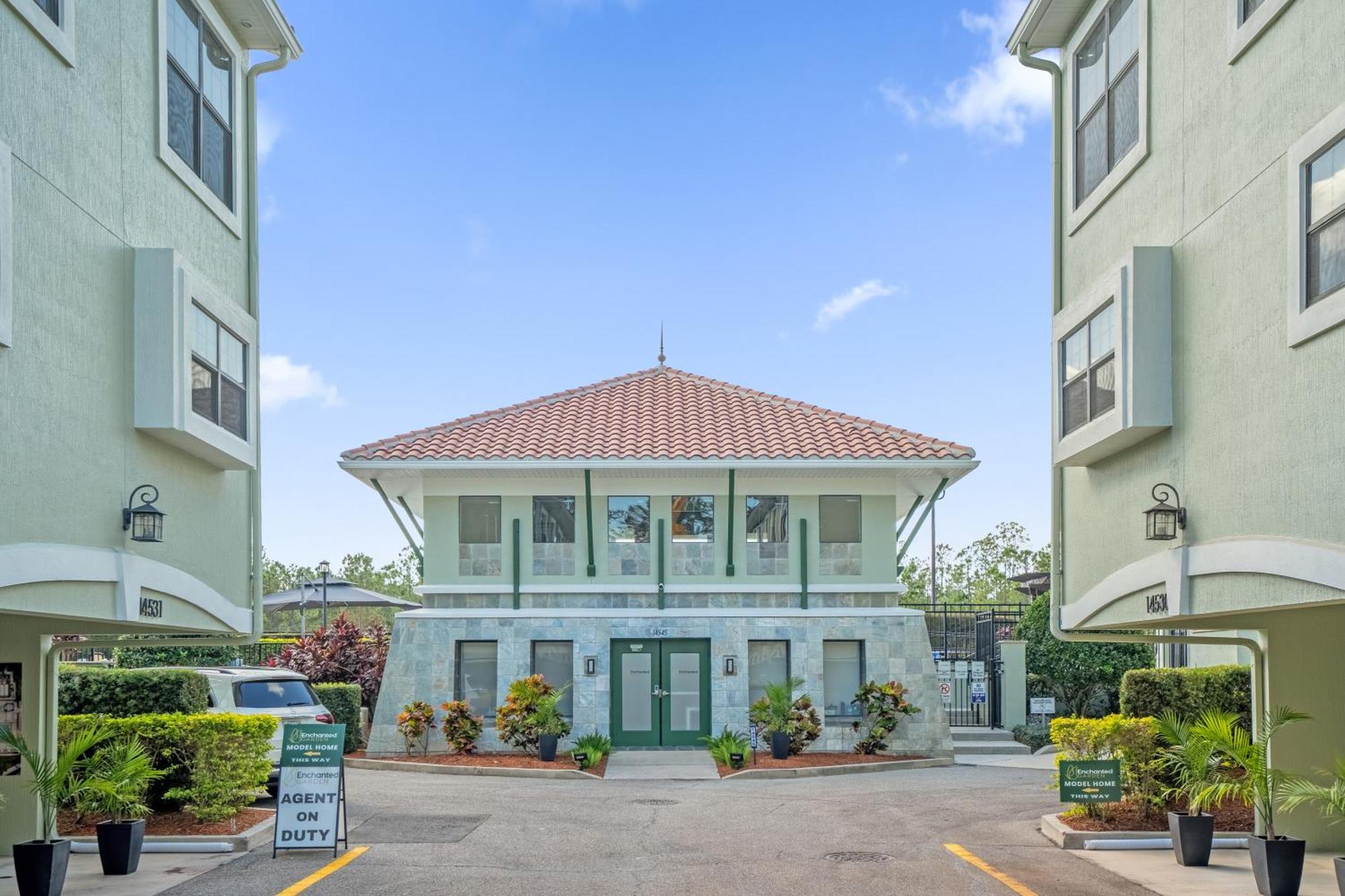 Holiday At The Parks - Townhome By Disney! Lake Buena Vista Buitenkant foto